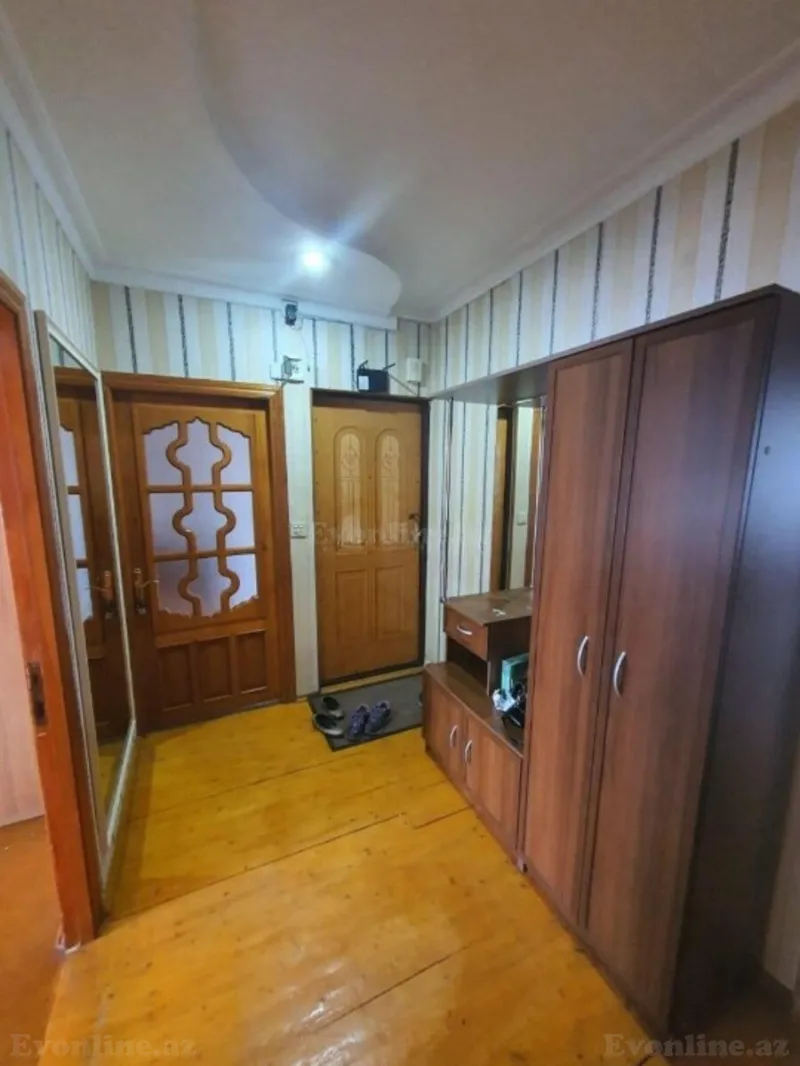 Satılır 4 otaqlı Mənzil Köhnə tikili 110 m² 20 Yanvar m. - şəkil 6