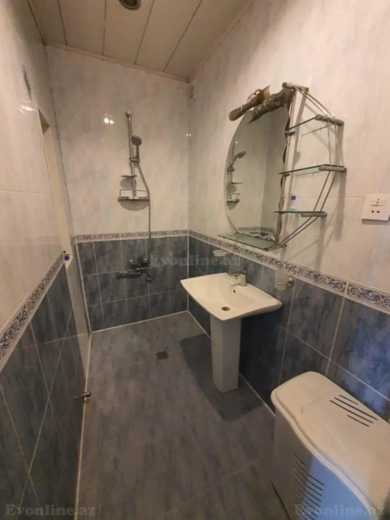 Satılır 4 otaqlı Mənzil Köhnə tikili 110 m² 20 Yanvar m. - şəkil 14