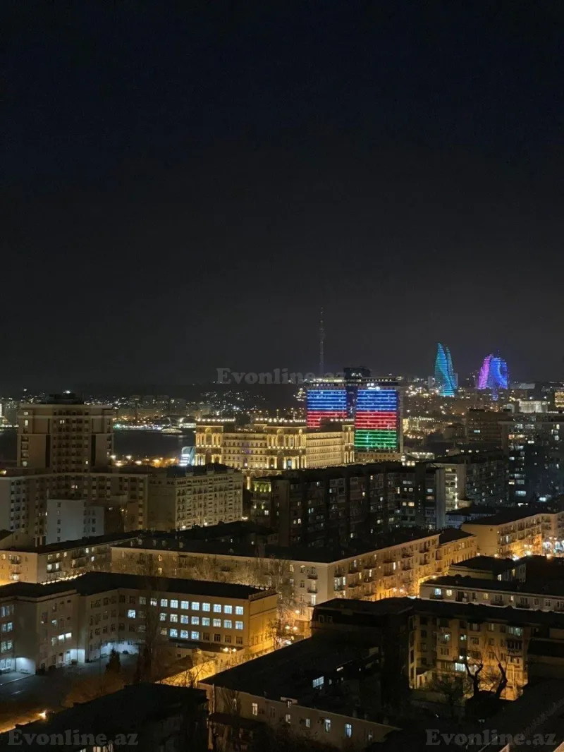 Satılır 3 otaqlı Mənzil Yeni tikili 81.3 m² 28 May m. - şəkil 2