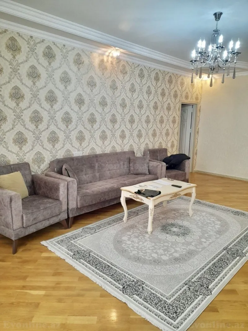 Kirayə verilir 3 otaqlı Mənzil Yeni tikili 110 m² 8 Noyabr m.