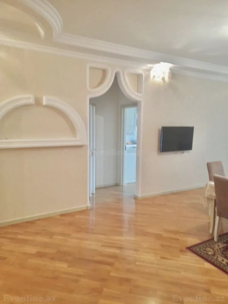 Kirayə verilir 3 otaqlı Mənzil Yeni tikili 110 m² 8 Noyabr m. - şəkil 15