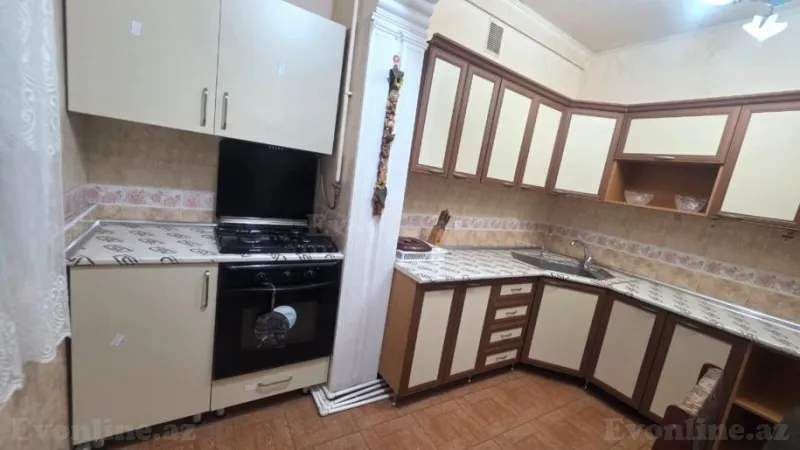 Kirayə verilir 3 otaqlı Mənzil Köhnə tikili 88 m² Memar Əcəmi m. - şəkil 7