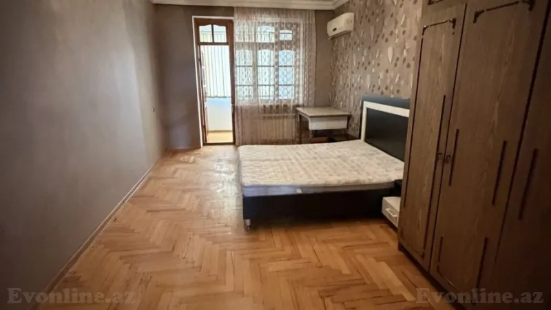 Satılır 2 otaqlı Mənzil Köhnə tikili 65 m² 4-cü mikrorayon - şəkil 7