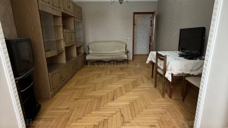 Satılır 2 otaqlı Mənzil Köhnə tikili 65 m² 4-cü mikrorayon - şəkil 10