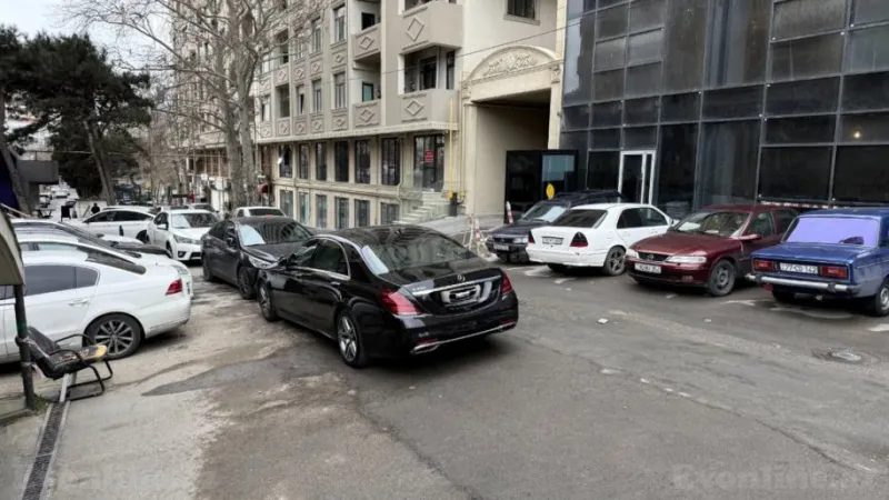 Satılır Obyekt 64 m² Nəsimi r. - şəkil 2