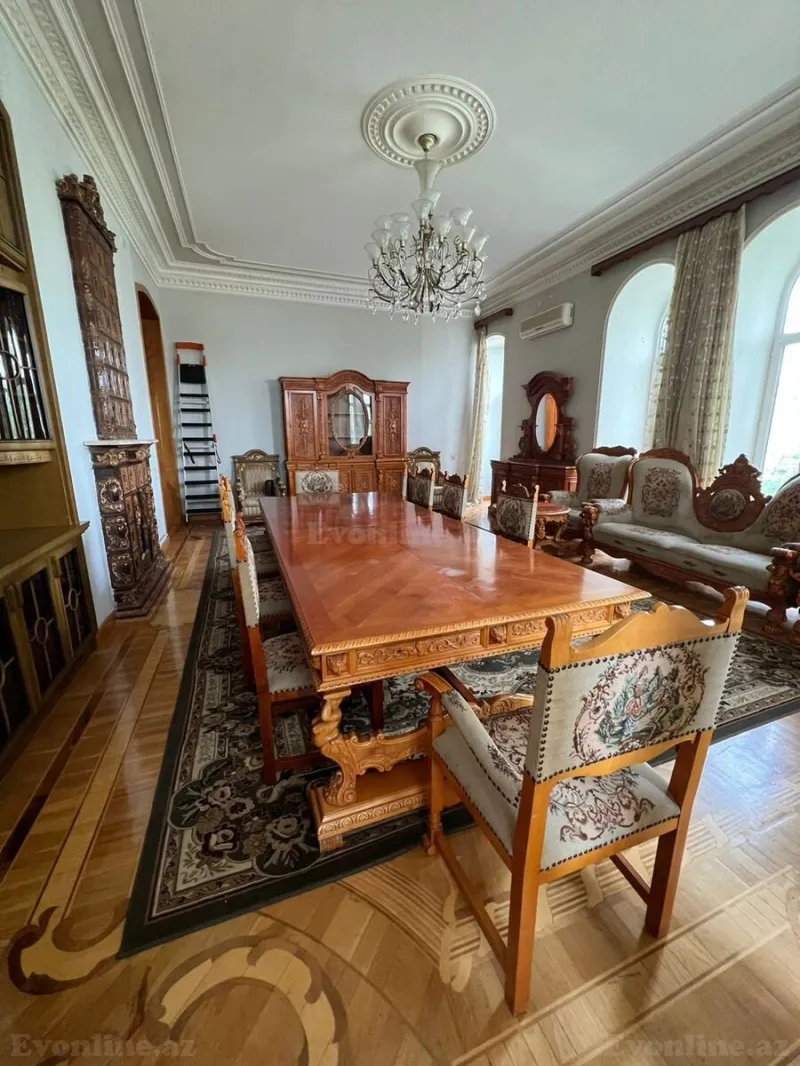 Satılır 4 otaqlı Mənzil Köhnə tikili 180 m² İçərişəhər m. - şəkil 5