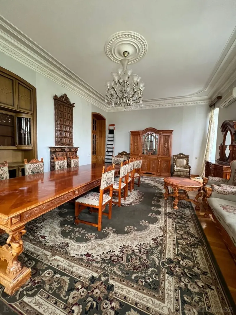 Satılır 4 otaqlı Mənzil Köhnə tikili 180 m² İçərişəhər m. - şəkil 12