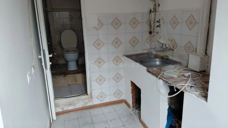 Kirayə verilir 2 otaqlı Mənzil Köhnə tikili 45 m² 7-ci mikrorayon - şəkil 4