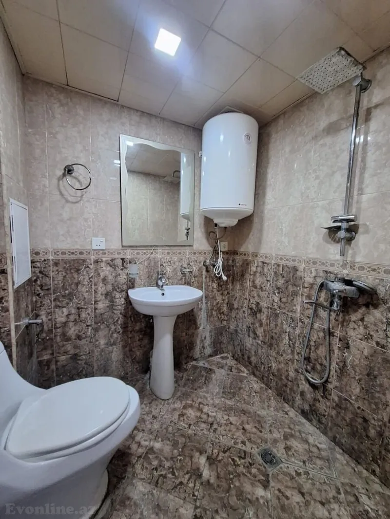 Kirayə verilir 2 otaqlı Mənzil Köhnə tikili 70 m² İçərişəhər m. - şəkil 10