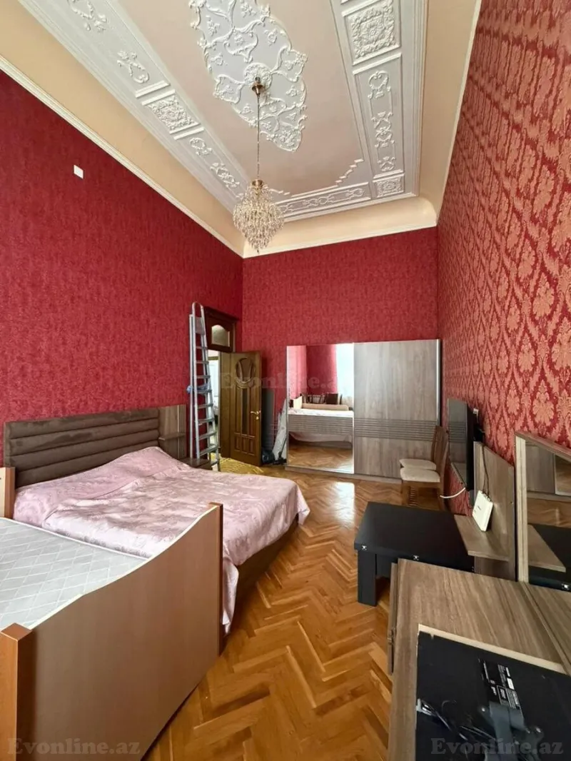 Kirayə verilir 3 otaqlı Mənzil Köhnə tikili 105 m² Sahil m. - şəkil 9