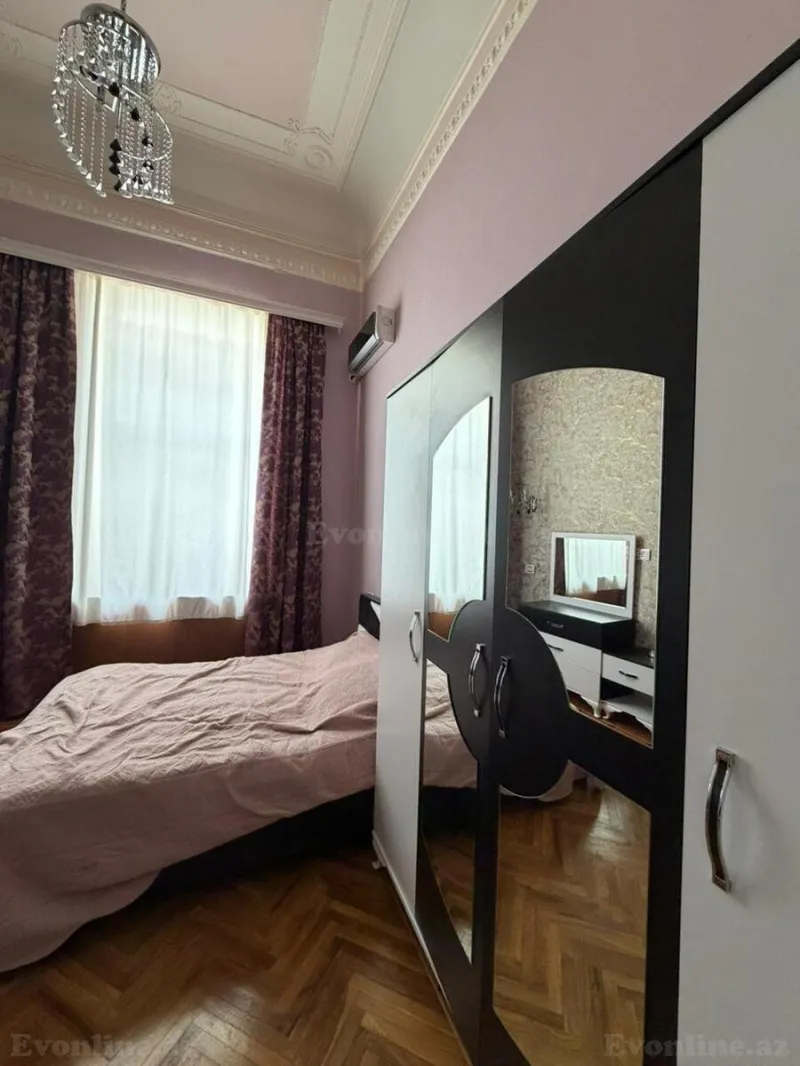 Kirayə verilir 3 otaqlı Mənzil Köhnə tikili 105 m² Sahil m. - şəkil 10