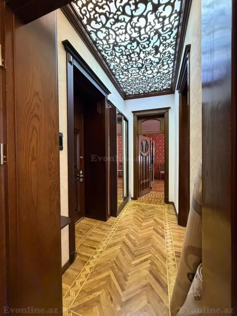 Kirayə verilir 3 otaqlı Mənzil Köhnə tikili 105 m² Sahil m. - şəkil 13