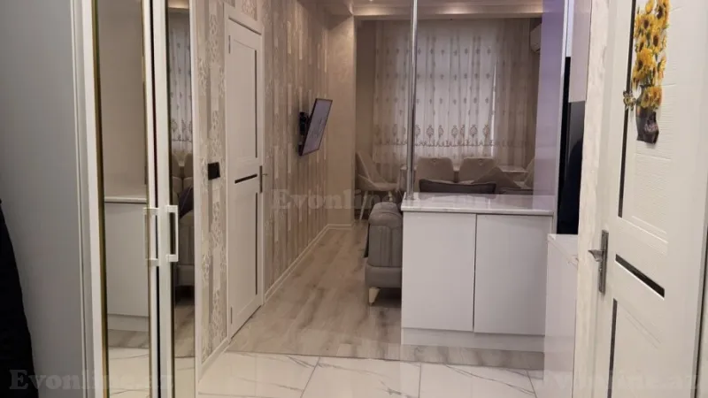 Bakı, Abşeron r., Mehdiabadda 3 otaqlı mənzil satılır