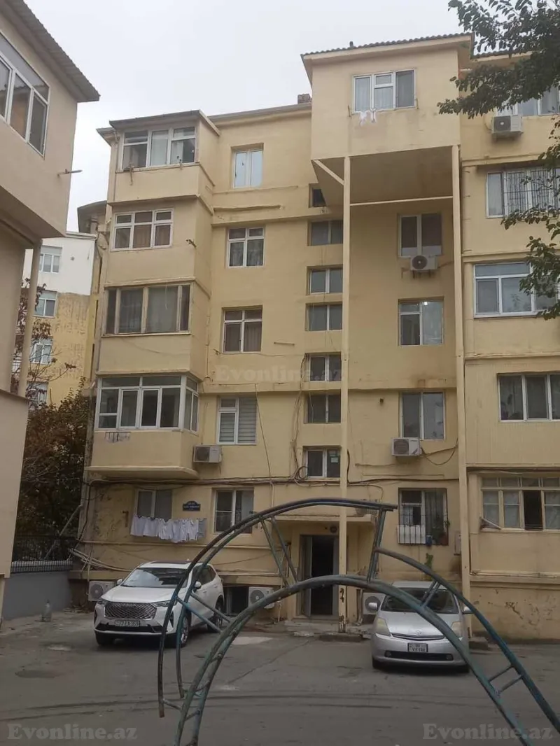 Satılır 1 otaqlı Mənzil Köhnə tikili 38 m² Elmlər Akademiyası m. - şəkil 8