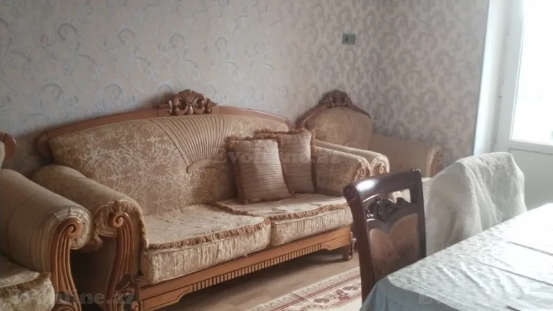 Kirayə verilir 2 otaqlı Mənzil Köhnə tikili 48 m² Gənclik m.