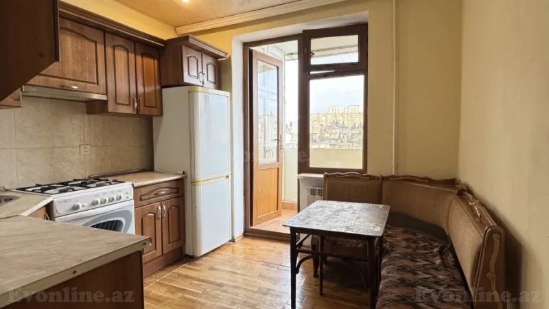 Kirayə verilir 3 otaqlı Mənzil Köhnə tikili 85 m² Həzi Aslanov m. - şəkil 6