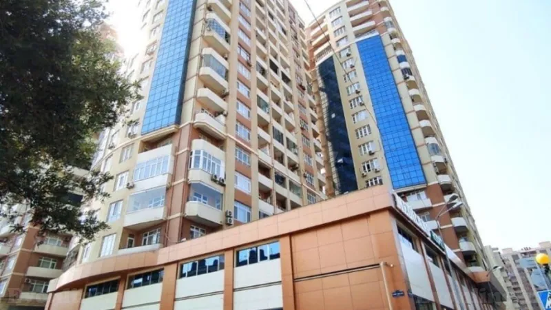 Satılır 3 otaqlı Mənzil Yeni tikili 130 m² Xətai m.