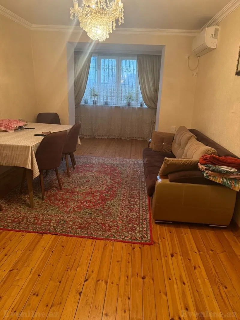 Kirayə verilir 3 otaqlı Mənzil Köhnə tikili 60 m² Nizami m.
