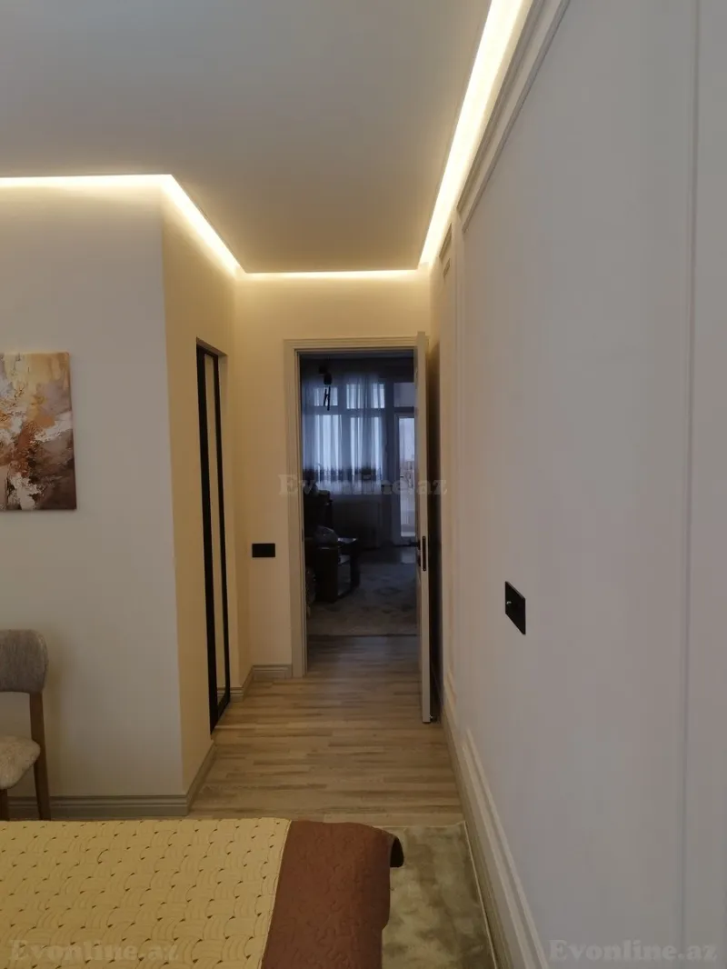 Satılır 2 otaqlı Mənzil Köhnə tikili 55 m² 4-cü mikrorayon - şəkil 14