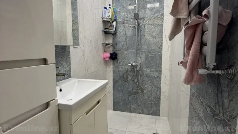 Satılır 3 otaqlı Mənzil Köhnə tikili 88 m² Gənclik m. - şəkil 16