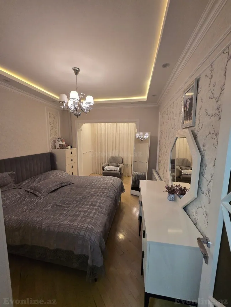 Satılır 3 otaqlı Mənzil Köhnə tikili 88 m² Gənclik m. - şəkil 19