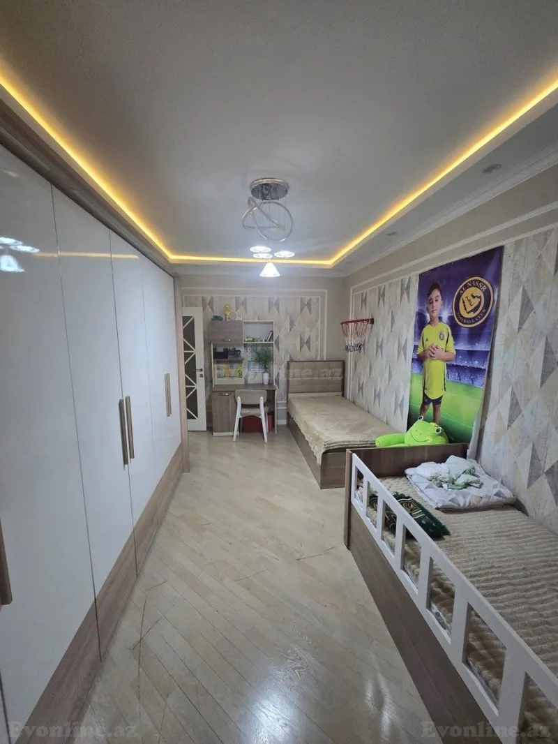 Satılır 3 otaqlı Mənzil Köhnə tikili 88 m² Gənclik m. - şəkil 25