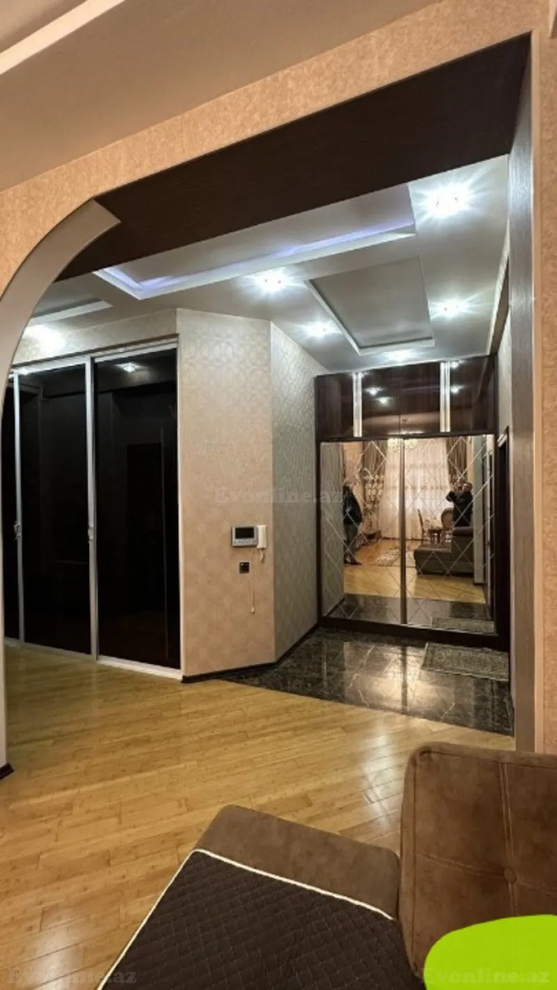 Satılır 3 otaqlı Mənzil Yeni tikili 92 m² İnşaatçılar m. - şəkil 7