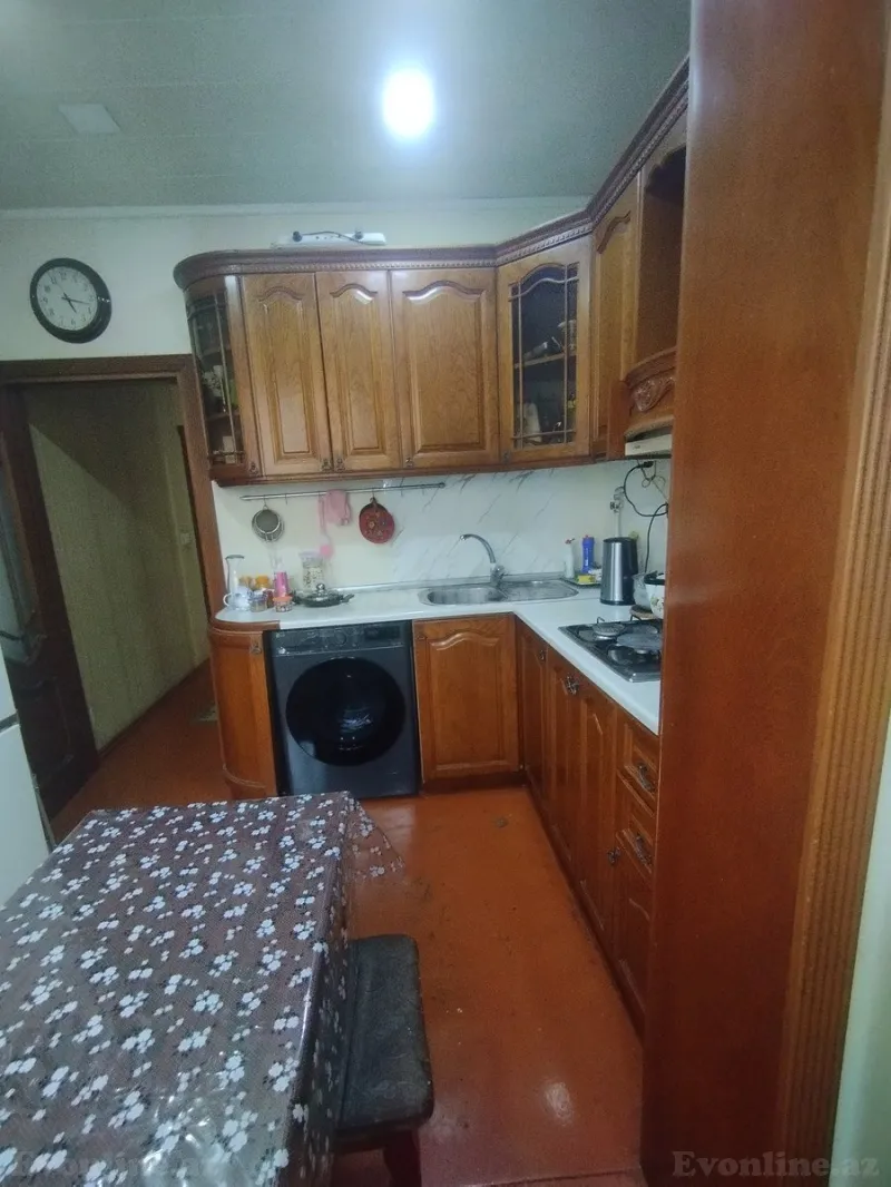 Satılır 4 otaqlı Mənzil Köhnə tikili 220 m² Yasamal - şəkil 6