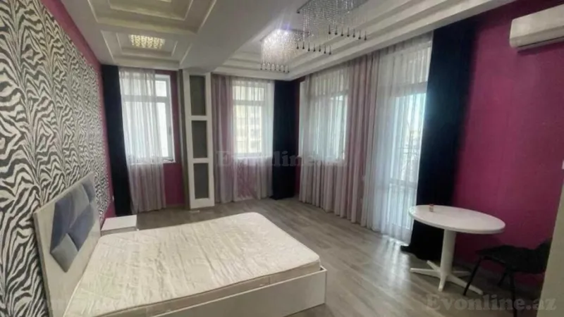 Satılır 4 otaqlı Mənzil Yeni tikili 210 m² Nizami m. - şəkil 5