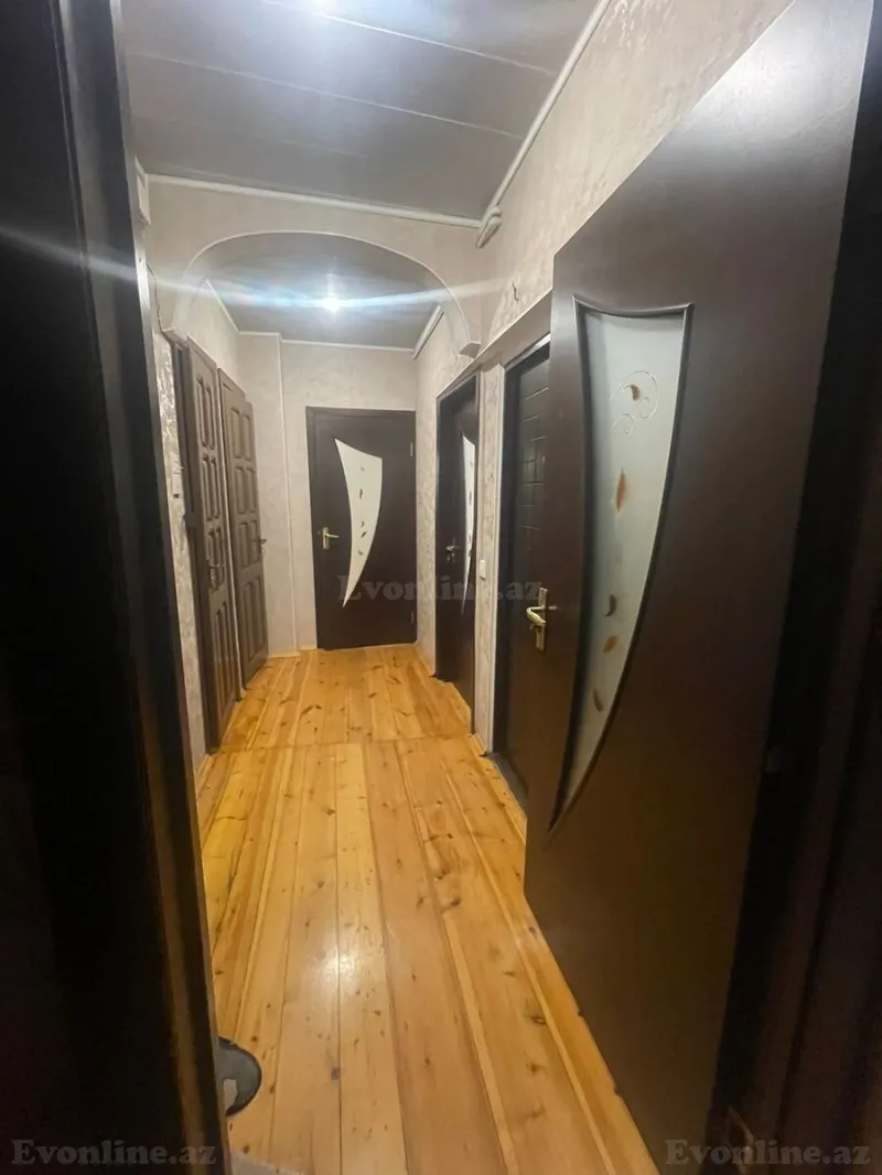 Kirayə verilir 2 otaqlı Mənzil Köhnə tikili 55 m² Həzi Aslanov m. - şəkil 2