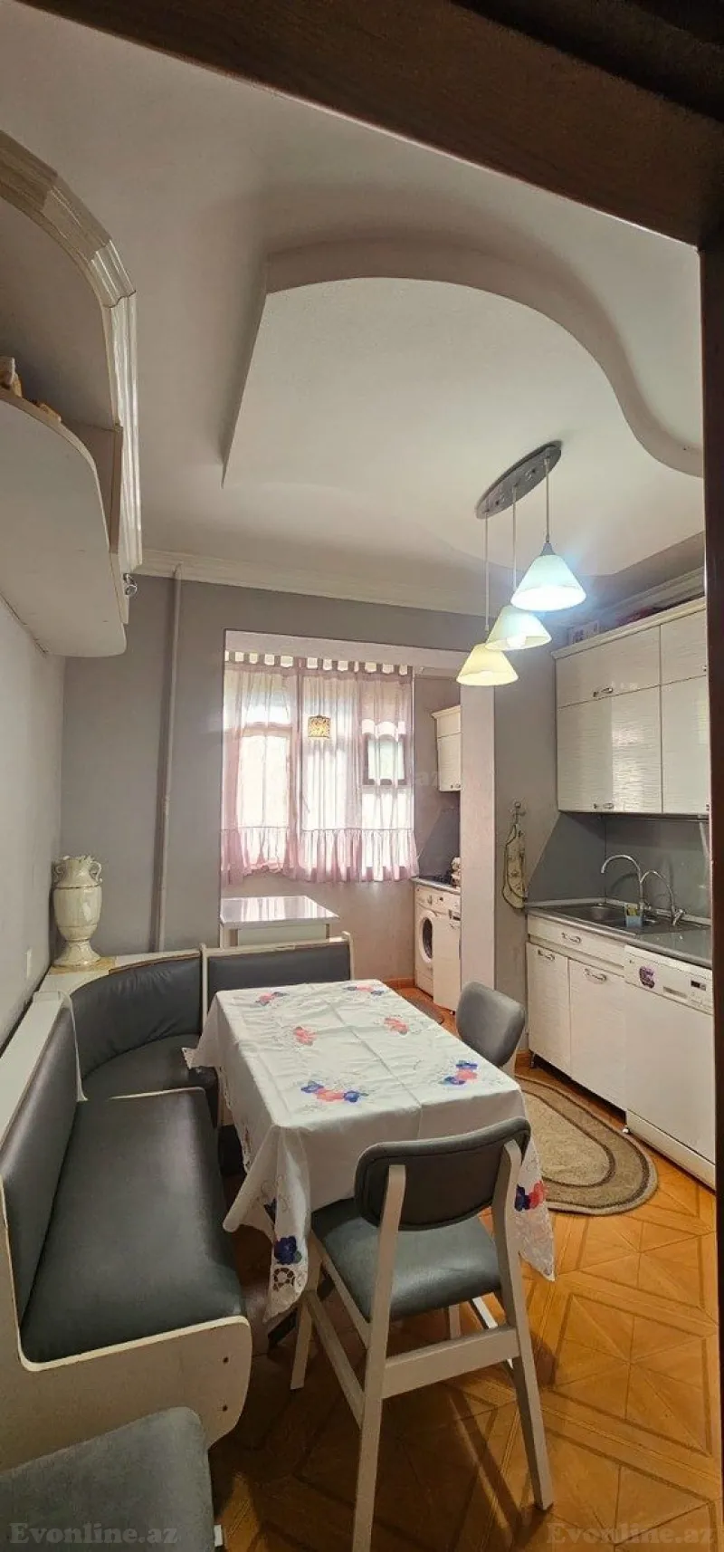 Satılır 3 otaqlı Mənzil Köhnə tikili 85 m² Həzi Aslanov