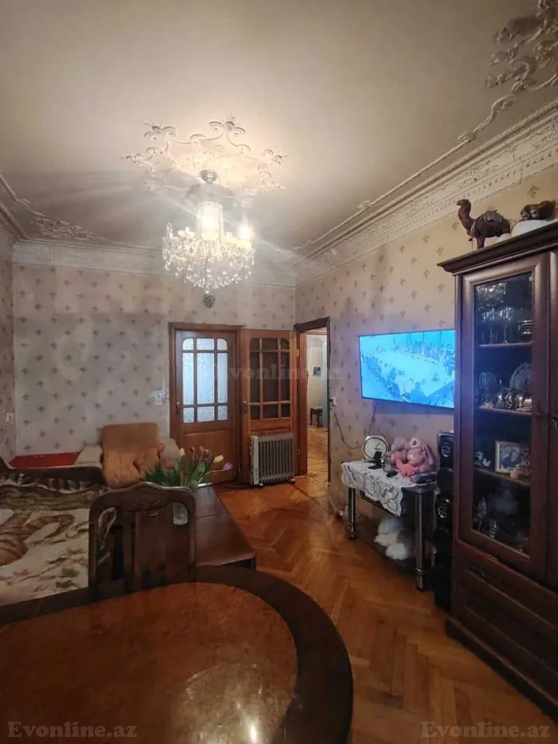 Satılır 3 otaqlı Mənzil Köhnə tikili 75 m² 5-ci mikrorayon - şəkil 2