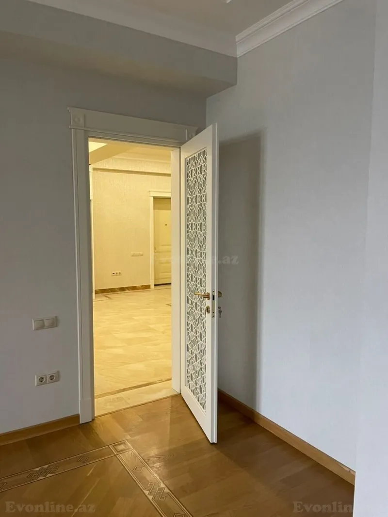 Kirayə verilir 6 otaqlı Mənzil Yeni tikili 250 m² Yasamal - şəkil 10