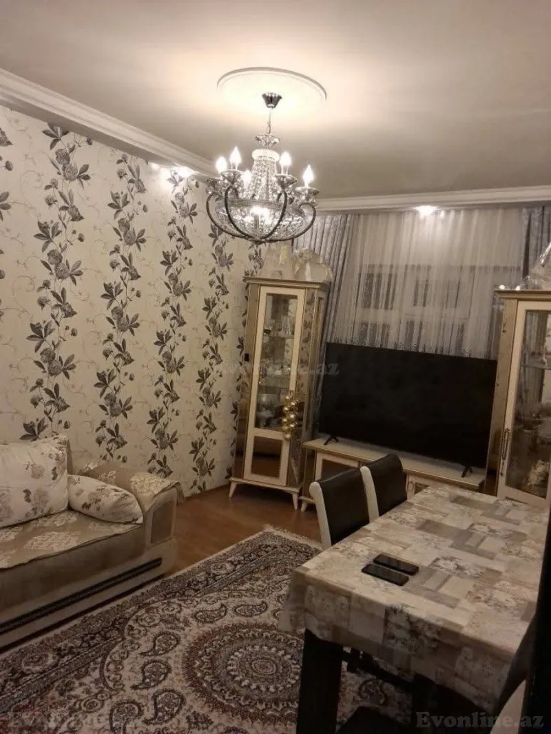 Satılır 3 otaqlı Mənzil Köhnə tikili 85 m² Əhmədli
