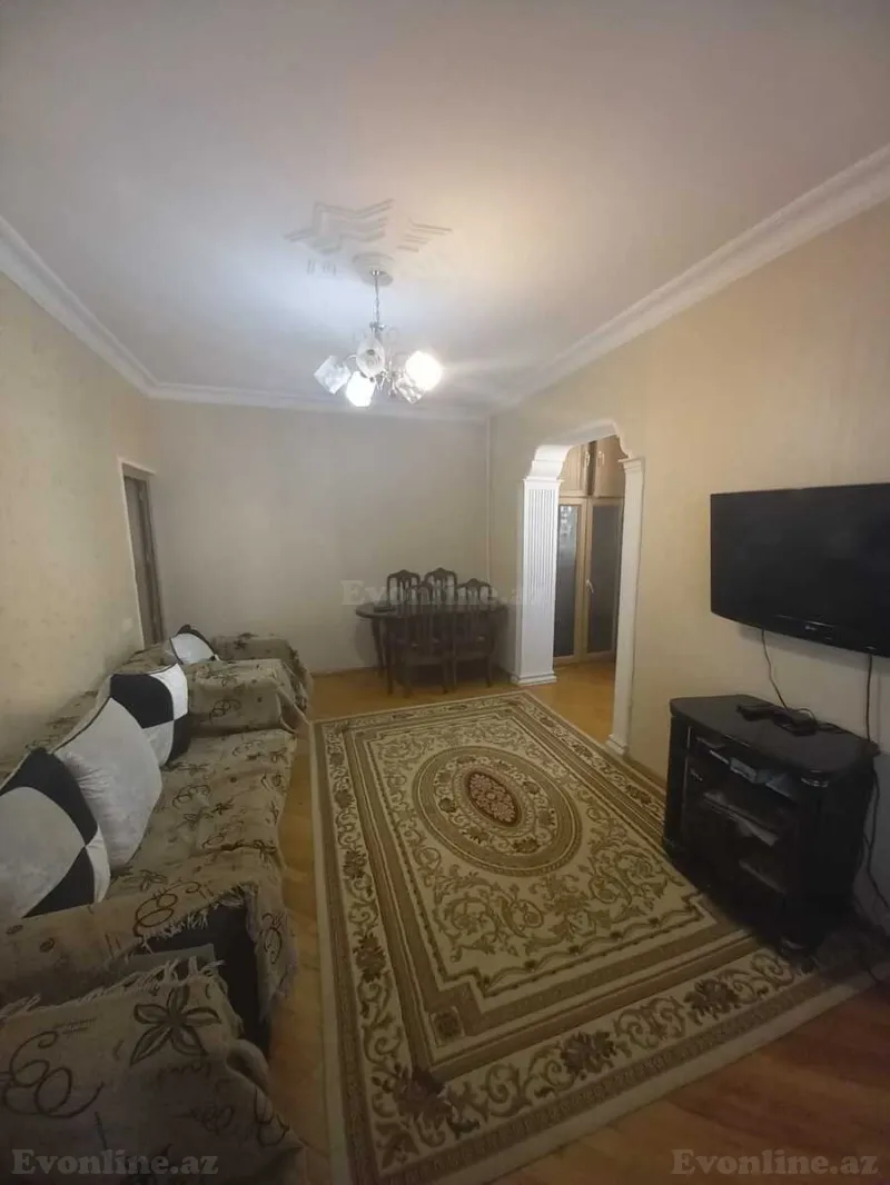 Satılır 1 otaqlı Mənzil Köhnə tikili 45 m² 8-ci mikrorayon - şəkil 3