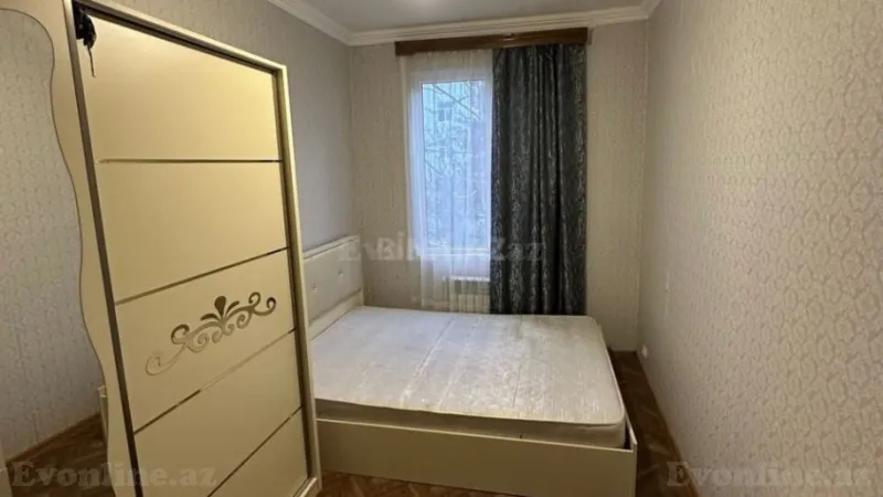 Satılır 2 otaqlı Mənzil Köhnə tikili 45 m² 3-cü mikrorayon - şəkil 2