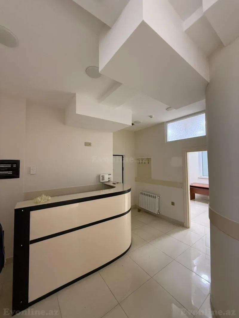 Kirayə verilir Ofis 150 m² Nəsimi r.
