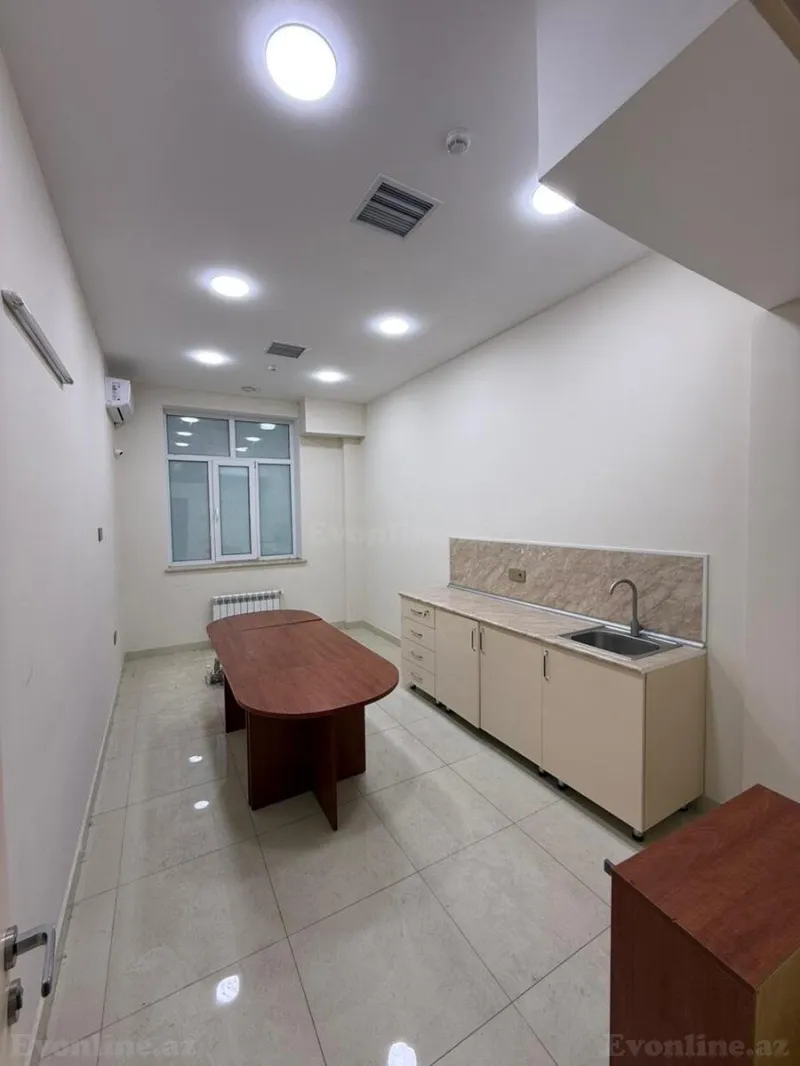 Kirayə verilir Ofis 150 m² Nəsimi r. - şəkil 11