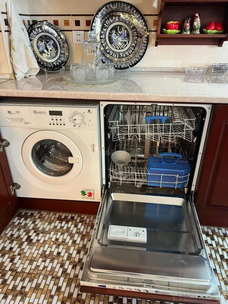 Satılır 4 otaqlı Mənzil Yeni tikili 163 m² Elmlər Akademiyası m. - şəkil 10