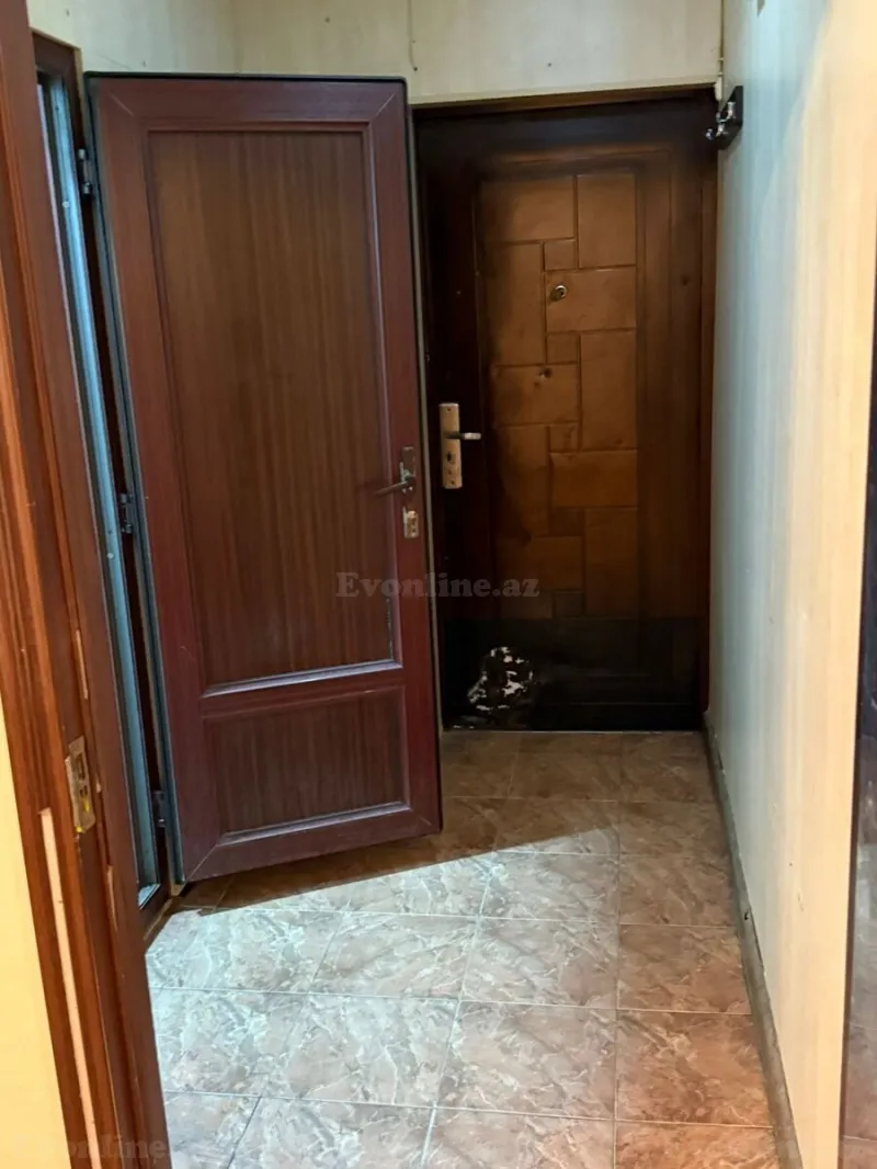 Kirayə verilir 2 otaqlı Mənzil Köhnə tikili 50 m² 3-cü mikrorayon - şəkil 2