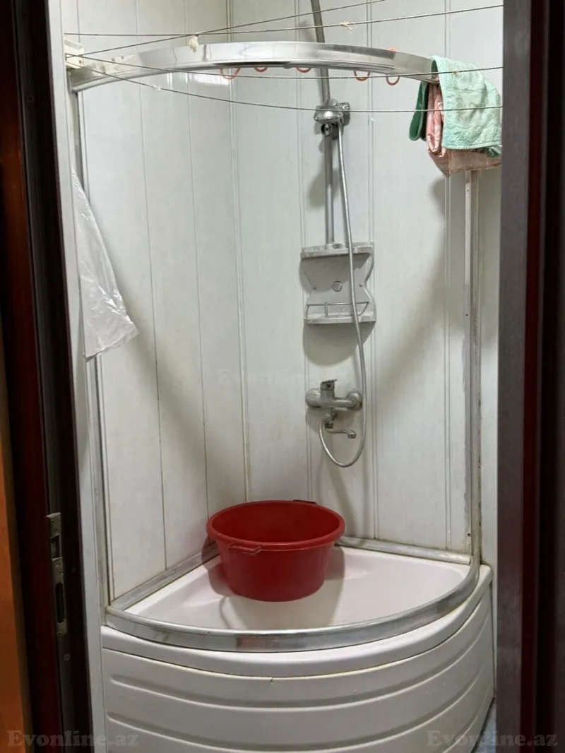 Kirayə verilir 2 otaqlı Mənzil Köhnə tikili 50 m² 3-cü mikrorayon - şəkil 5