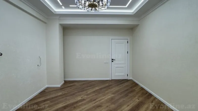 Satılır 4 otaqlı Mənzil Yeni tikili 138 m² Həzi Aslanov m. - şəkil 2