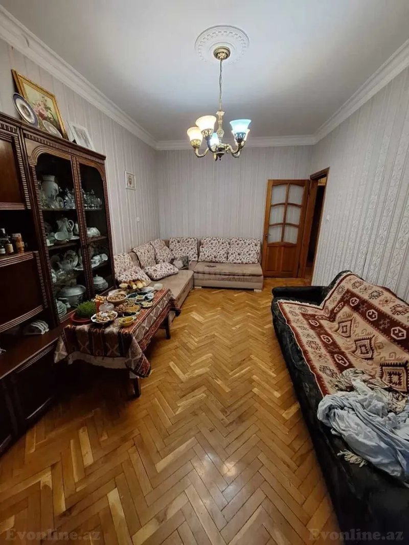 Satılır 3 otaqlı Mənzil Köhnə tikili 85 m² 8-ci mikrorayon - şəkil 4