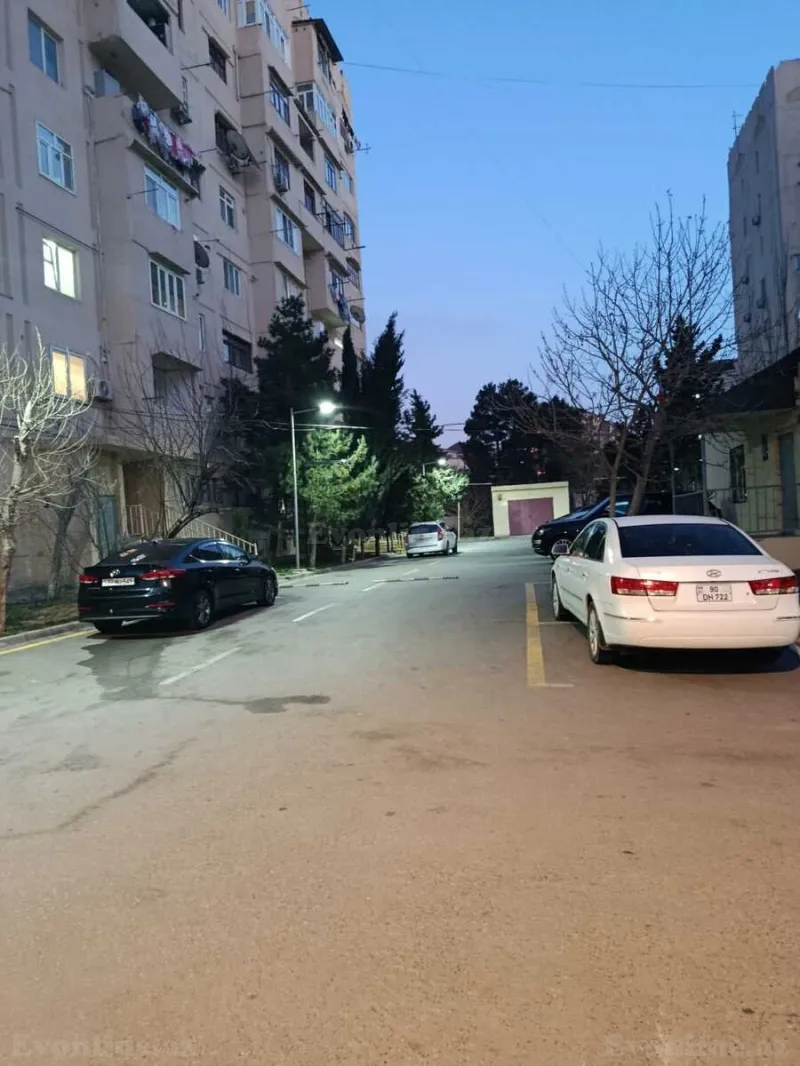 Satılır 3 otaqlı Mənzil Köhnə tikili 75 m² Xalqlar Dostluğu m. - şəkil 10