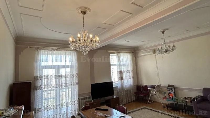 Satılır 3 otaqlı Mənzil Köhnə tikili 80 m² Yasamal - şəkil 7