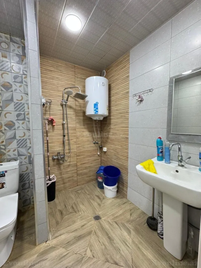 Satılır 2 otaqlı Mənzil Köhnə tikili 65 m² Xətai r. - şəkil 12