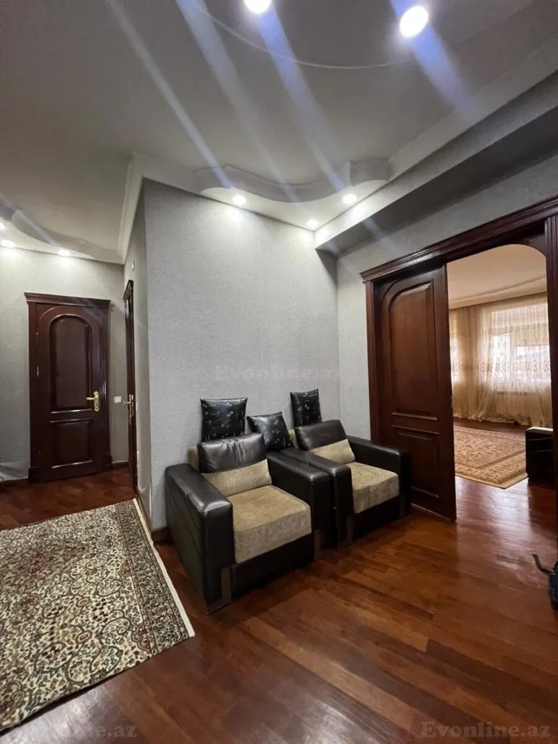 Satılır 3 otaqlı Mənzil Yeni tikili 148 m² Gənclik m. - şəkil 7