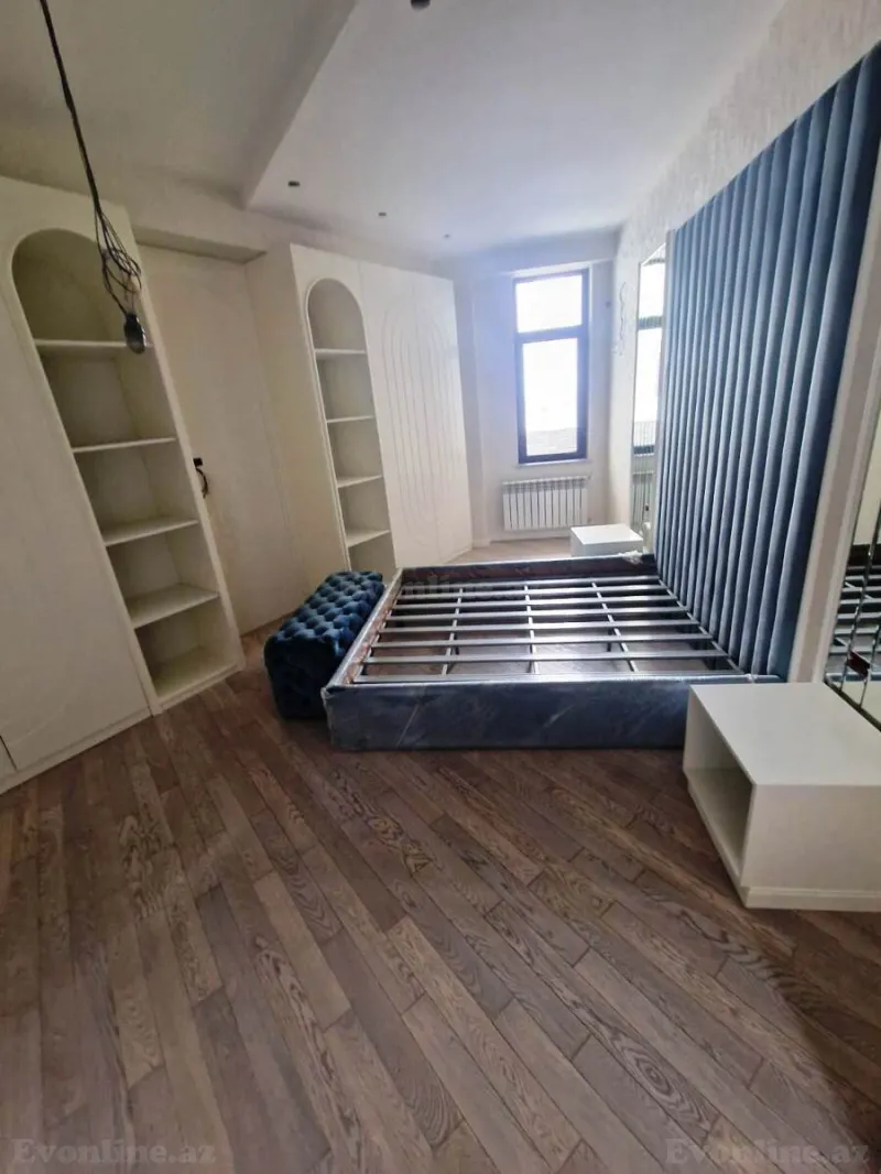 Satılır 4 otaqlı Mənzil Yeni tikili 201 m² Elmlər Akademiyası m. - şəkil 8