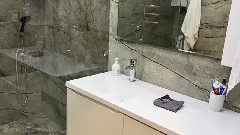 Kirayə verilir 3 otaqlı Mənzil Yeni tikili 110 m² Dərnəgül m. - şəkil 13