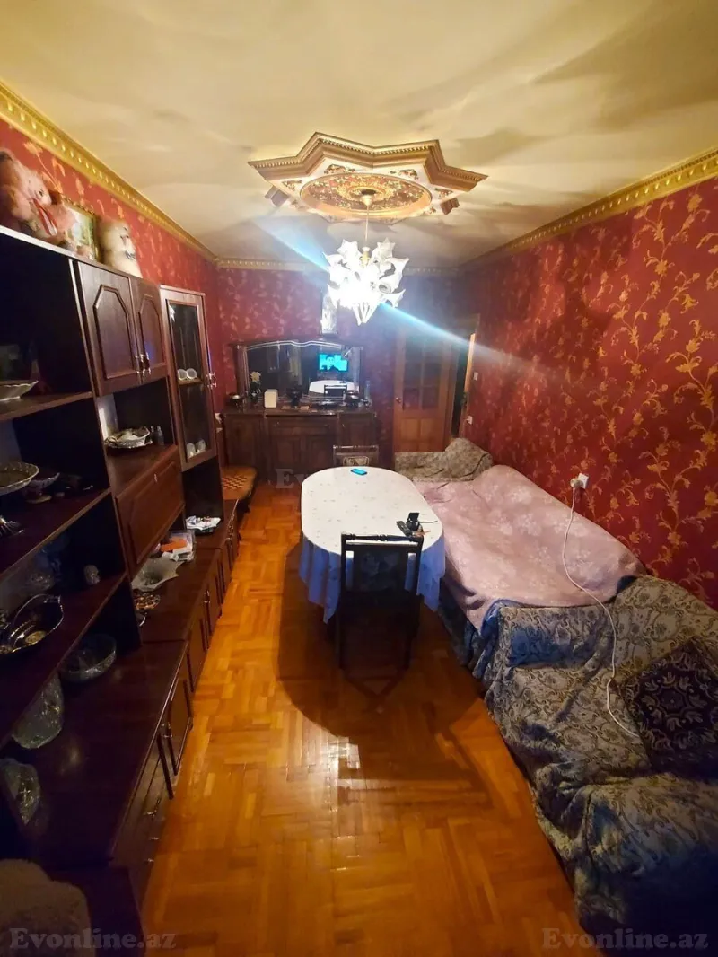 Satılır 3 otaqlı Mənzil Köhnə tikili 85 m² Nəriman Nərimanov m.